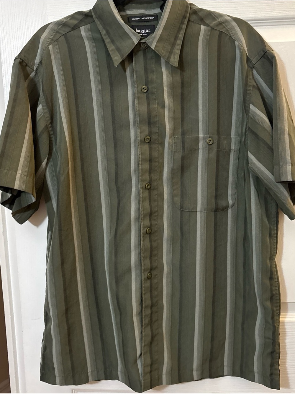 Haggar Olive and Light Gray Vertical Stripe Short-Sleeve Button-Up
